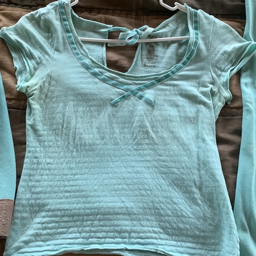 JLo Intimates - Picture 2 of 6